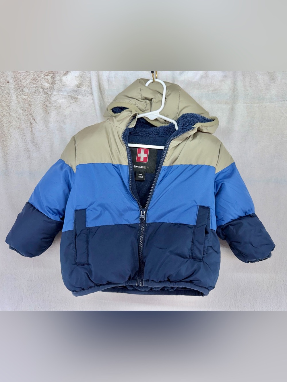 Swiss Tech Kids Colorblock Puffer Jacket in Tan, Bright Blue & Navy